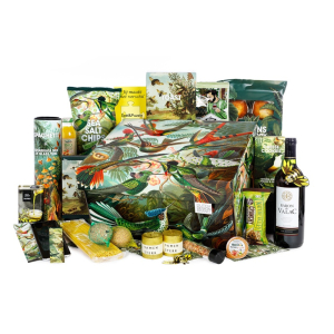 Groen kerstpakket met vogelnestje en een heerlijke wijn